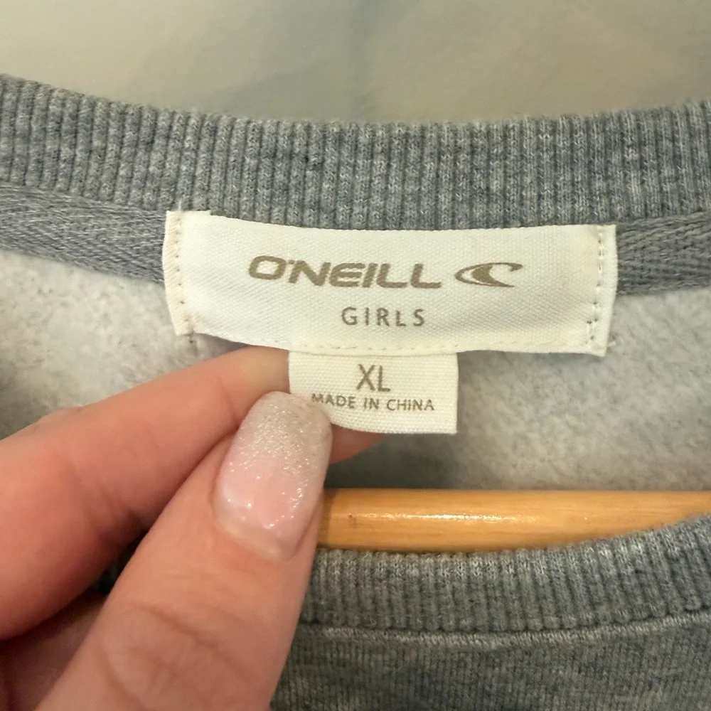 O'Neill Light Gray Girls Logo Sweatshirt NWT XL